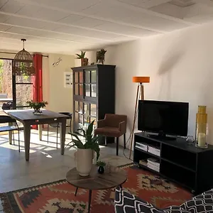 Avec Patio Et Jacuzzi Privatifs Hébergement de vacances Mazan